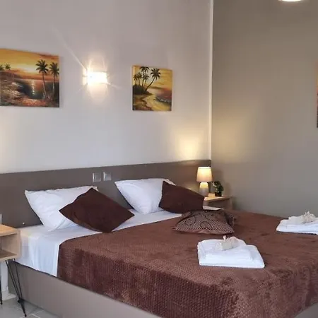 Hotel Secret Garden Maleme
